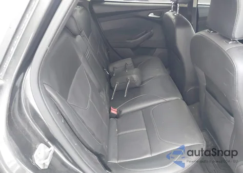 2015 Ford Focus Se z USA, uszkodzony, nr VIN 1FADP3K2XFL319853